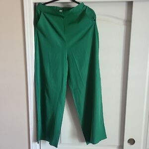 Green Wide-Leg Women’s Pants